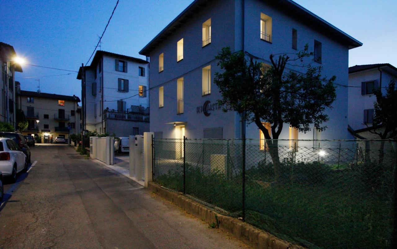 雷焦艾米利亚 Bed & Basta酒店 外观 照片
